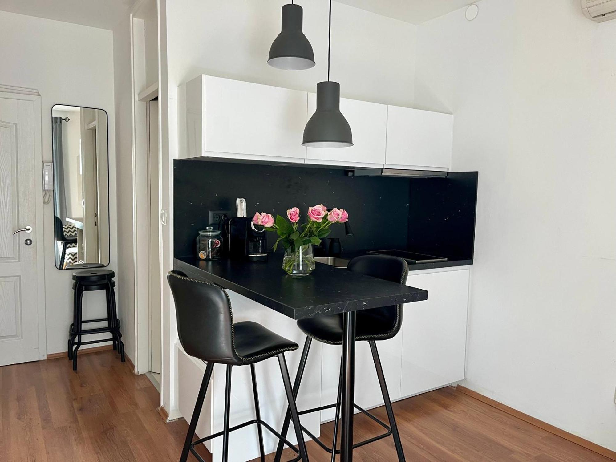 Studio Nana - By Golden Gate In Old Town Split Extérieur photo